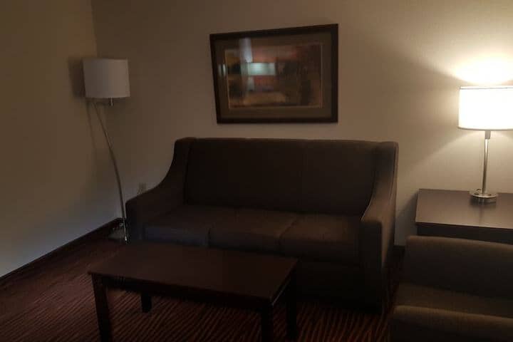 Room 21 of 46