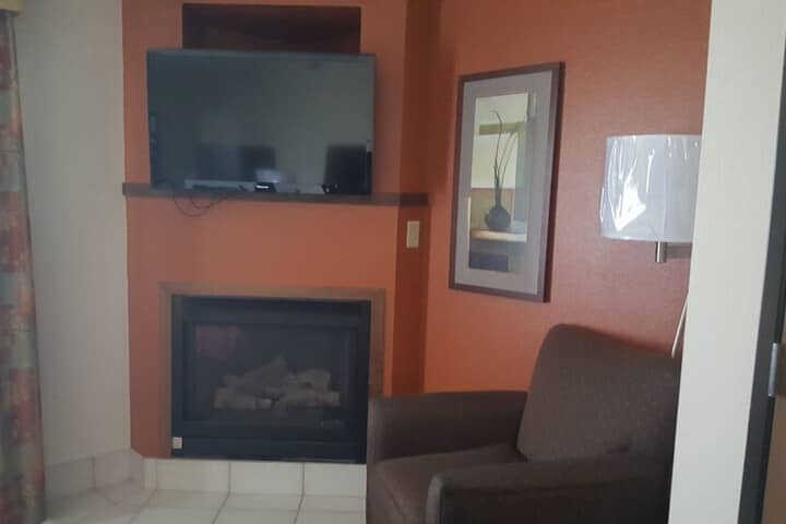 Room 12 of 46