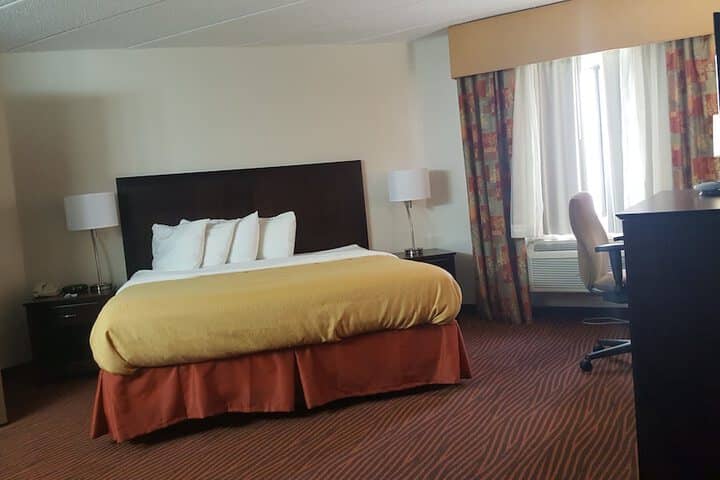 Room 6 of 46
