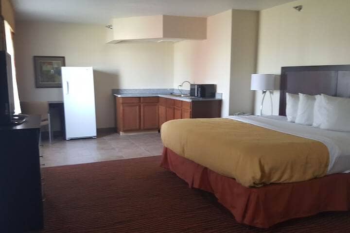 Room 9 of 46